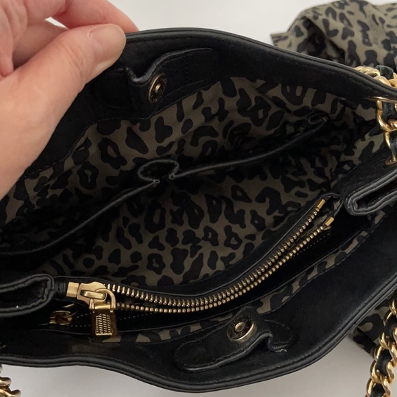 EEUC REBECCA MINKOFF SWING LEATHER BAG BLACK GOLD - Picture 9 of 12